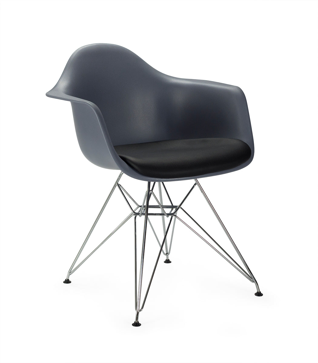 Chaise de salle à manger en acier et plastique avec coussin noir