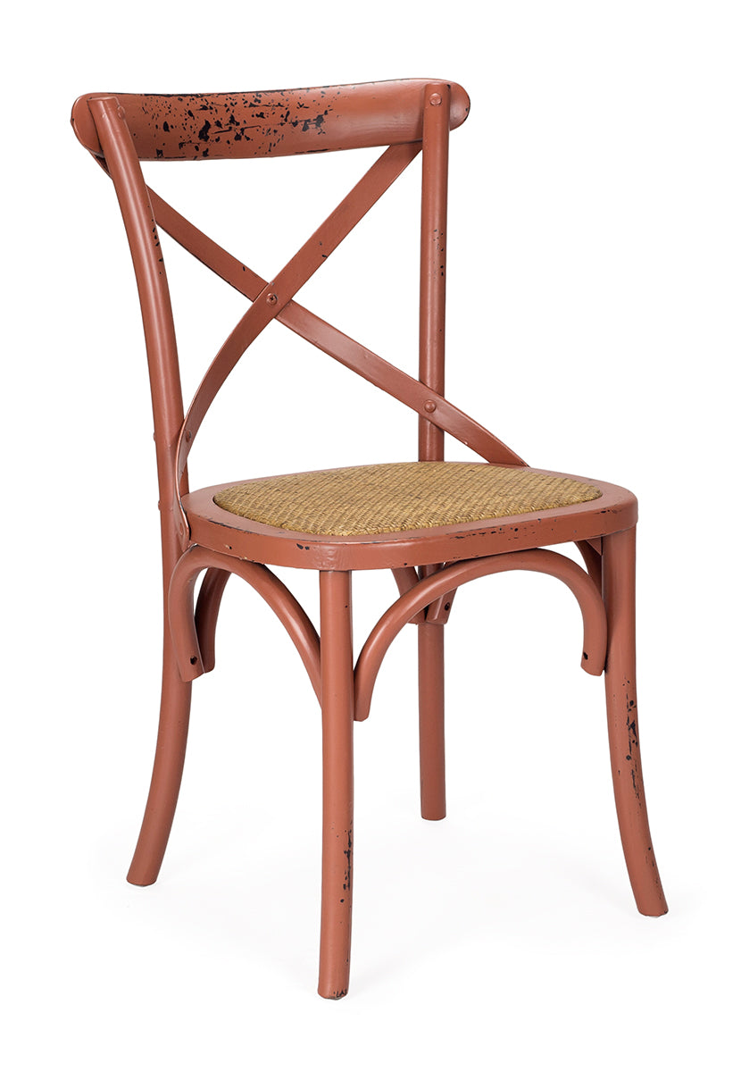Cadeira de jantar de madeira antiga cruzada