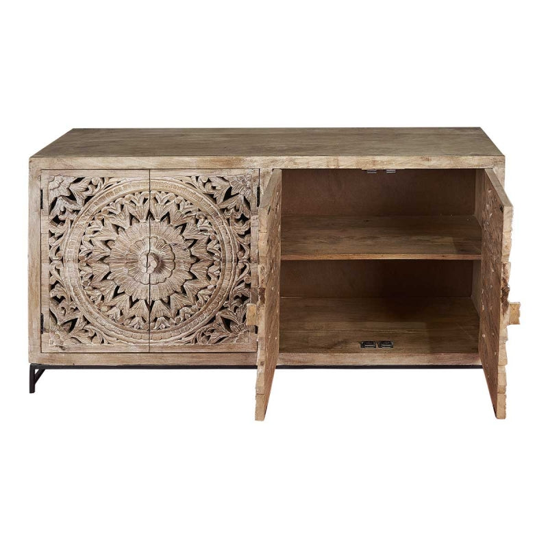 Buffet quatre portes en bois sculpté Demi